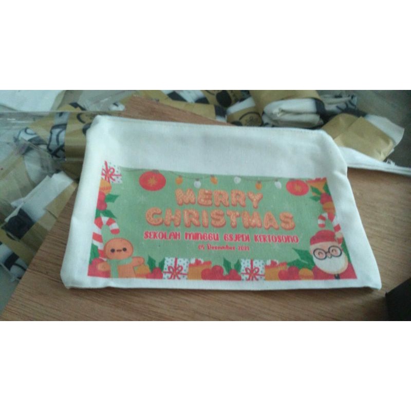 

dompet blacu tema natal custom