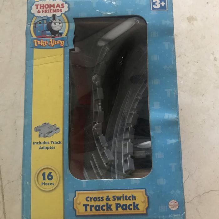 Promo Thomas and Friends Take Along - Cross & Switch Track Pack (MAGNET) Diskon