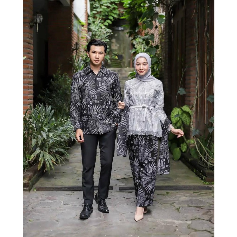 KEBAYA COUPLE SEMI PRANCIS Katun BAHAN KEBAYA SEMI FRANCE CORNELI COUPLE JUWITA BATIK COUPLE