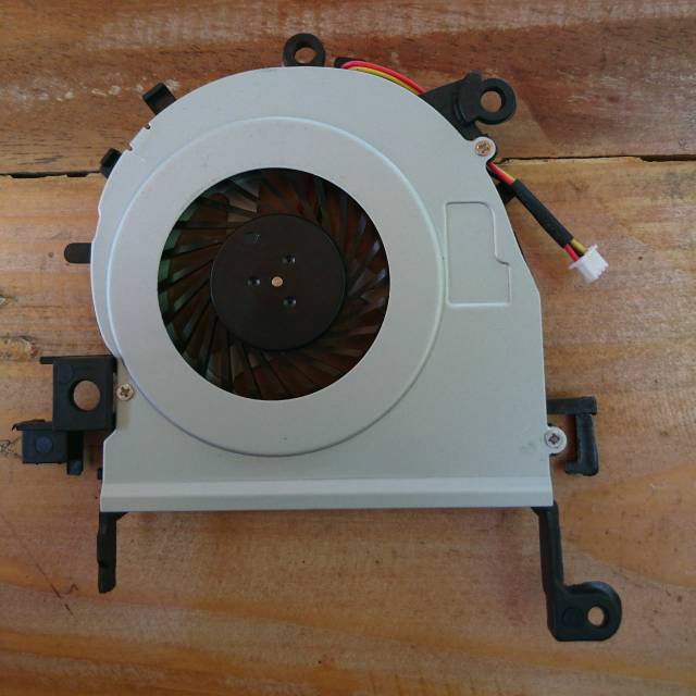 Fan acer 4738