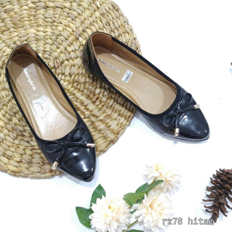 Borneo Sepatu Flat Ballerina Flatshoes Variasi Pita Rz78 by Xavyera