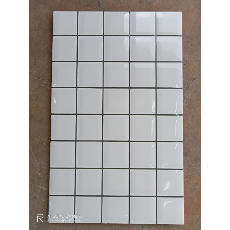 KERAMIK DINDING DAPUR KAMAR MANDI KIA QUATTRO BLACK 25X40 KW1