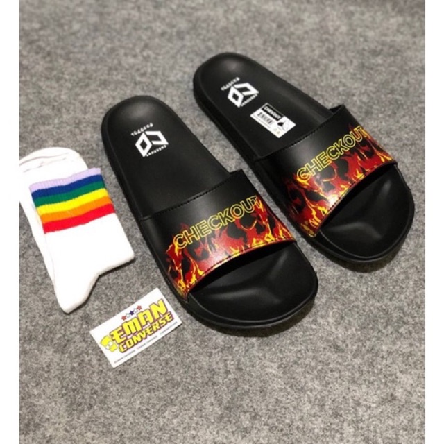 SANDAL SLIDE CHEKOUT FLAME PRIA WANITA