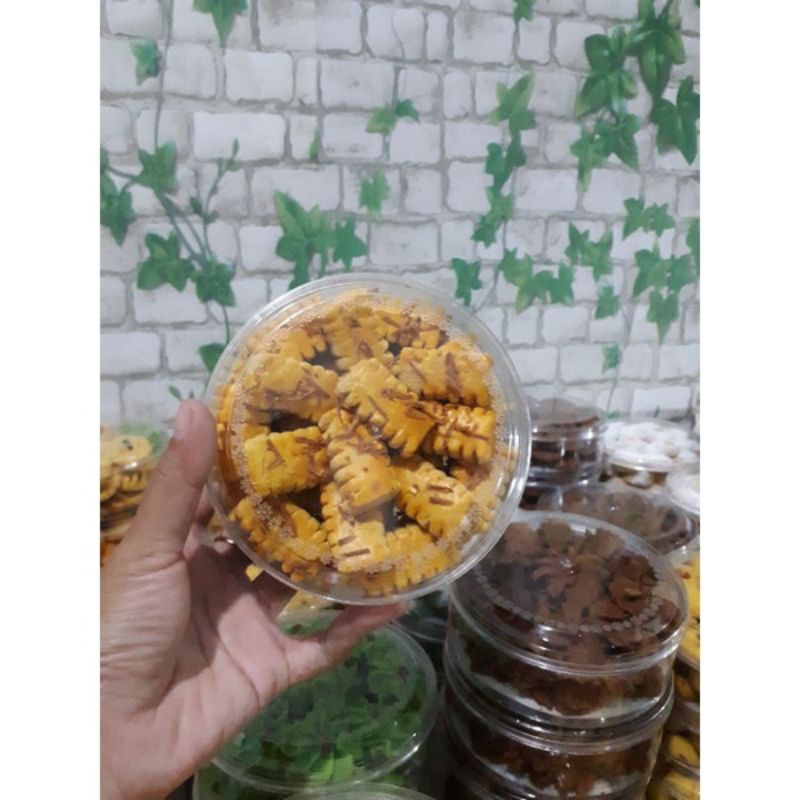 

Kue kering castagell||cemillannusantara||kuekering||jajananlebaran||cemillanku||hampersmurah