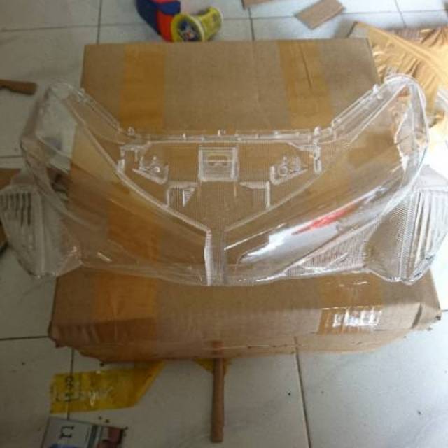 Mika kaca reflektor lampu depan yamaha Aerox ORIGINAL