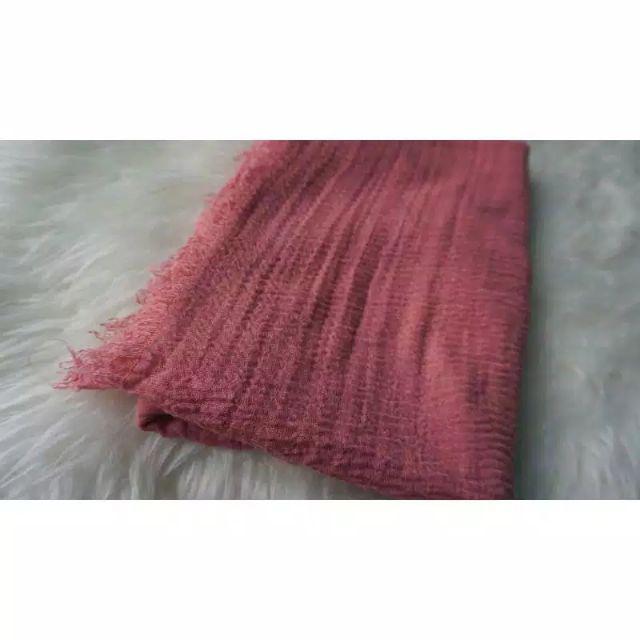 PASHMINA CRINKLE CRIMP COTTON SHAWL HIJAB PASMINA CRINKLE RAWIS NEGRO_WARNA1-Crinkle DUSTY TUA