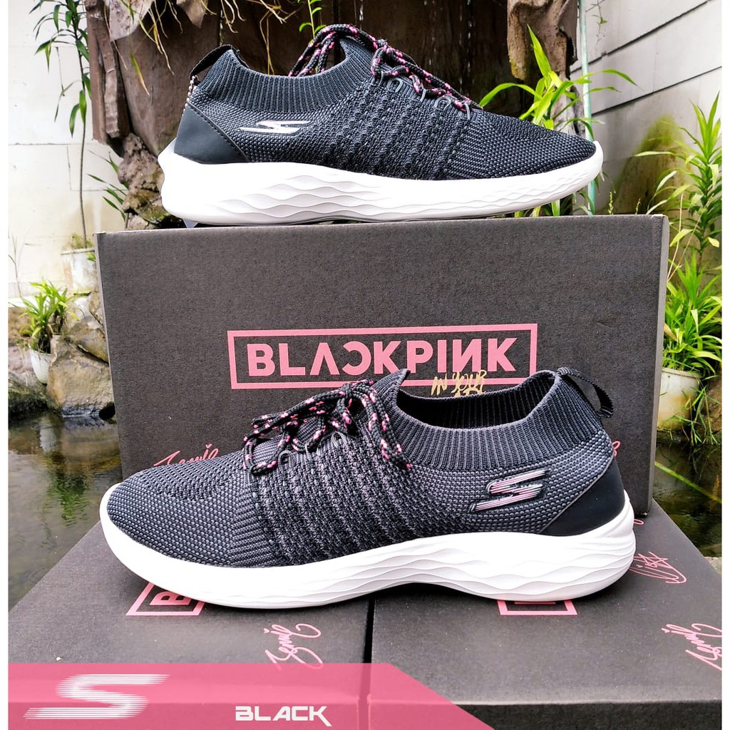 LIMITED EDITION Sepatu Skechers Wanita SlipOn Sepatu LIMITED EDITION Sepatu Skechers Wanita SlipOn Sepatu