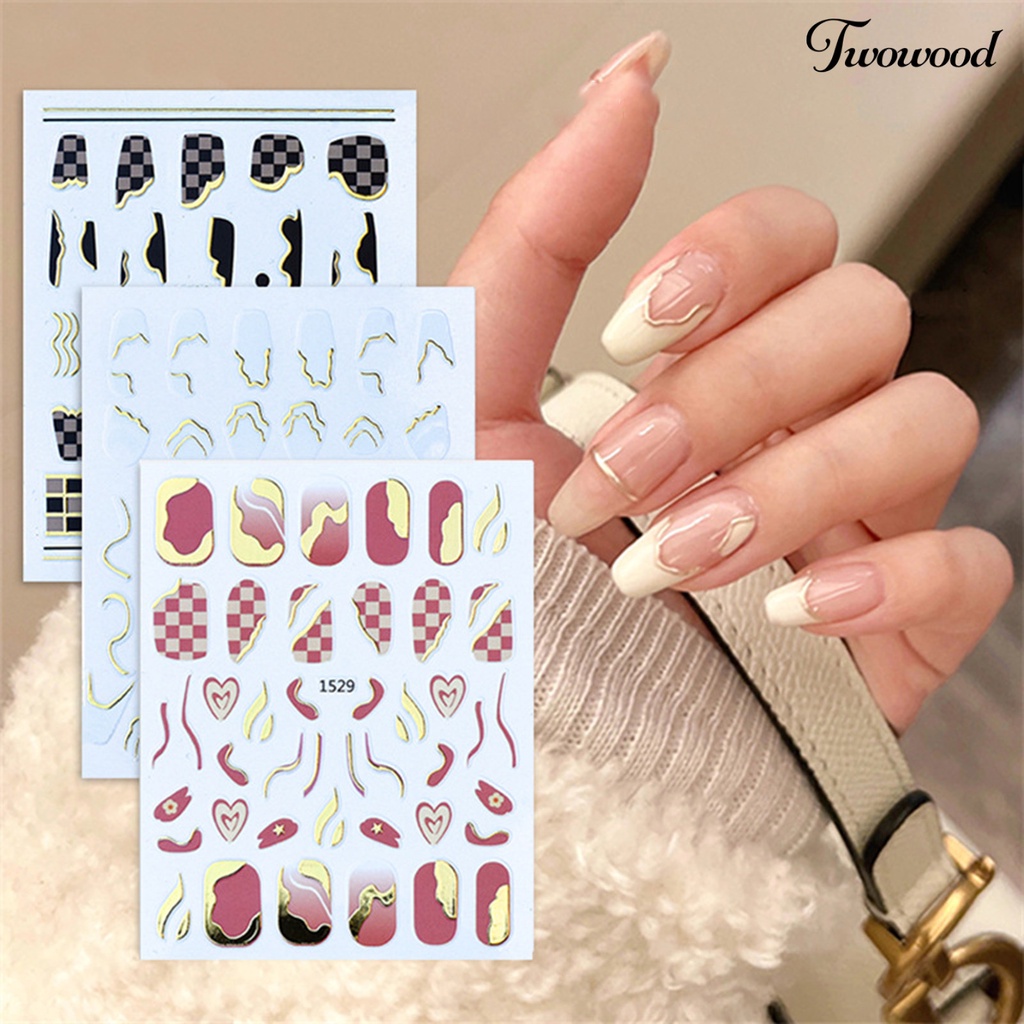 Twowood 1 Lembar Stiker Kuku Motif Kotak-Kotak Warna Emas Untuk Manicure / Nail Art Wanita