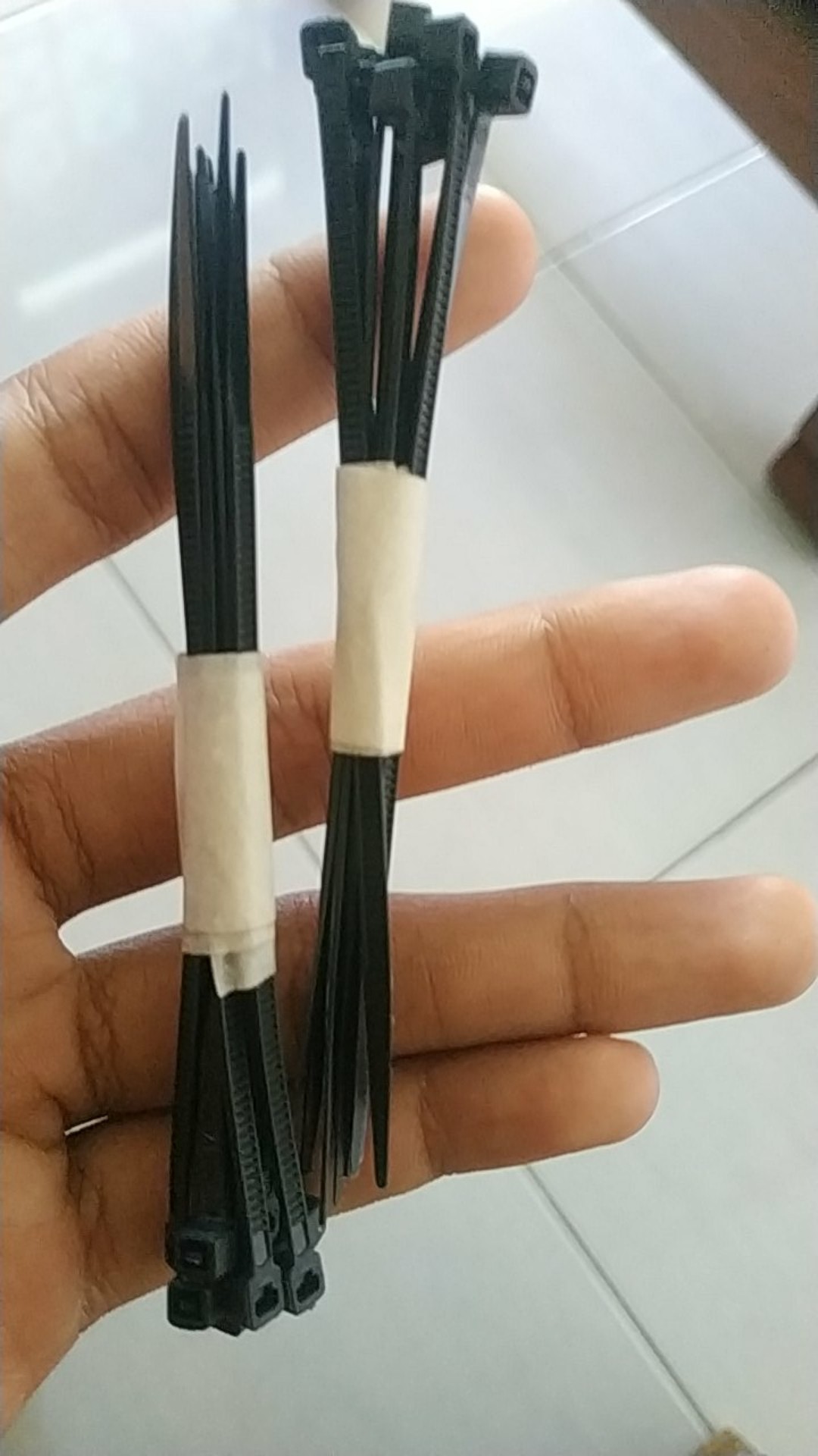 C089 10pcs Kabel Ties 2.5 X 100 Mm/ 150 Mm/ 200mm