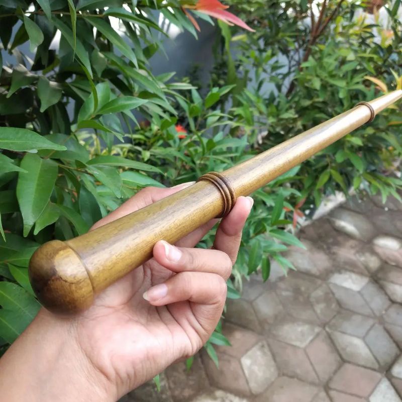 TONGKAT KOMANDO KAYU GAHARU WANGI ALAMI