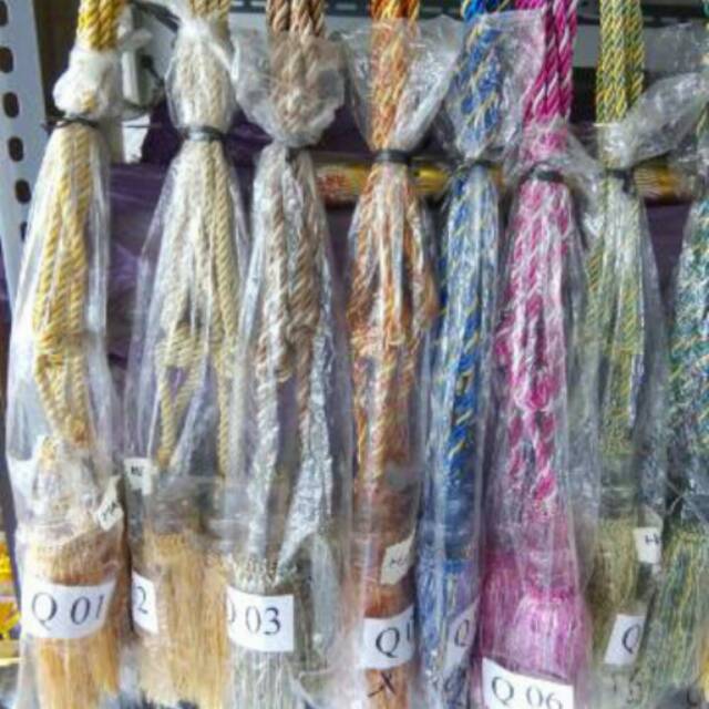 

Tali tassel