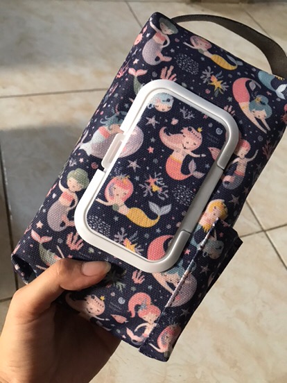 3 In 1 Pouch For Tissue, Wet Tissue And Sanitizer