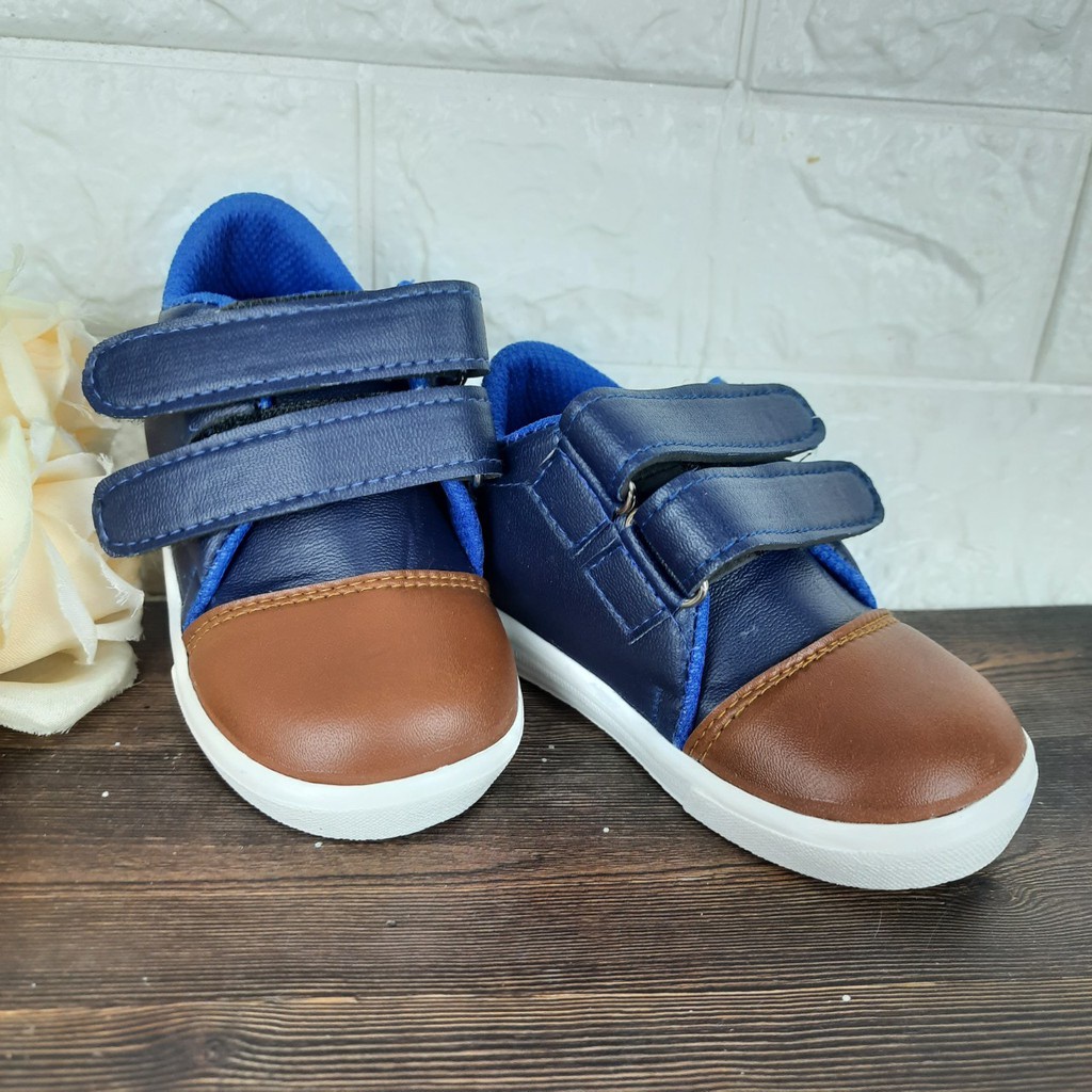 [TAMAN SEPATUKU] SEPATU TRENDY MURAH SNEAKER KEREN ANAK LAKI-LAKI NAVY CAX31