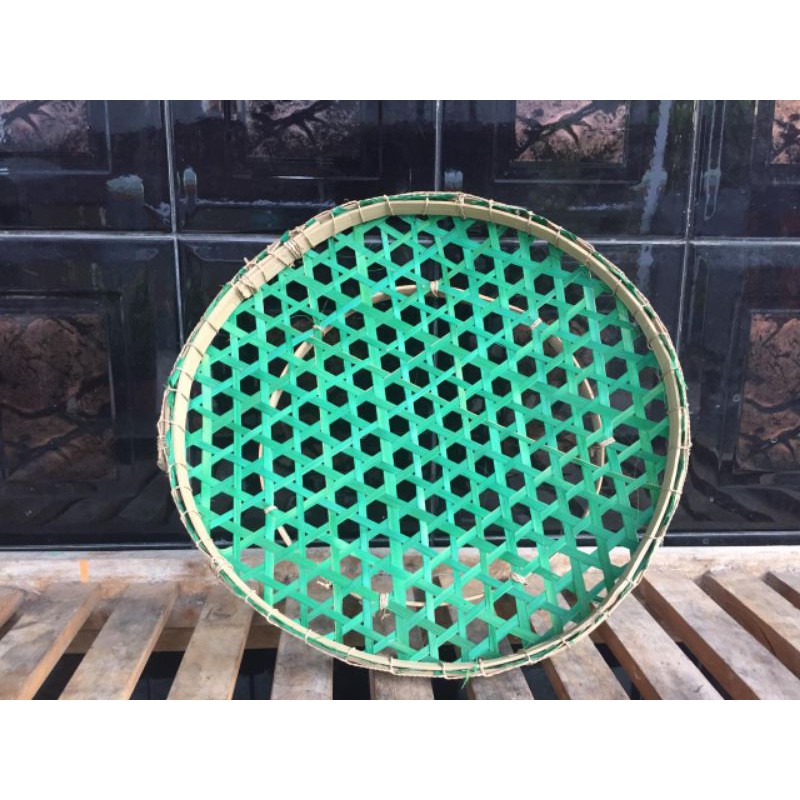 Tampah Anyaman Bambu