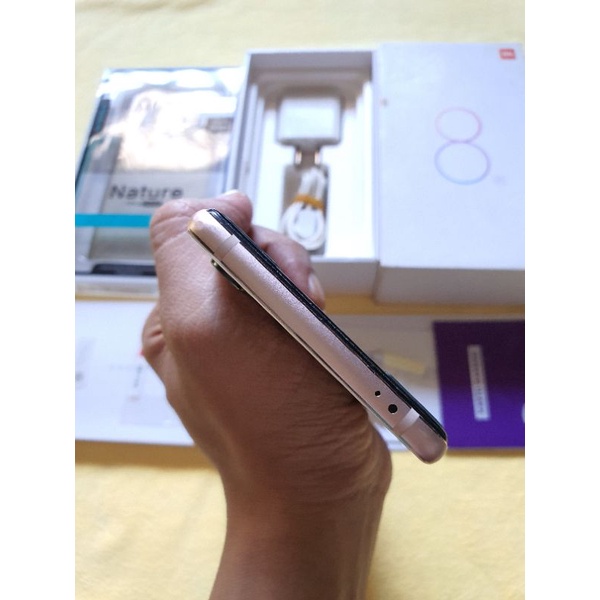 Mi 8 SE 6/64 Fullset (minus keci)