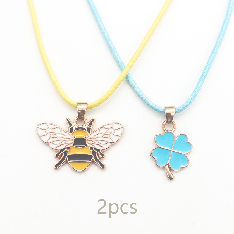 2pcs / Set Kalung Tali Lilin Dengan Liontin Daun Clover Warna-Warni Untuk Wanita