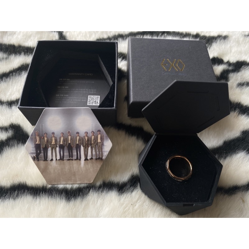 READY STOCK EXO OFFICIAL RING ROSE GOLD