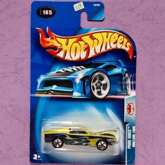 Hot Wheels Mustang 1968 (open cap)