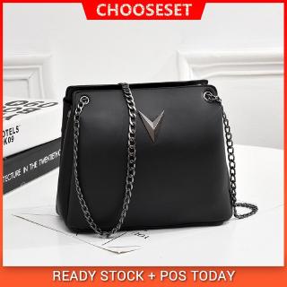 Dompet Pendek Lipat Bahan Kulit PU dengan Resleting
