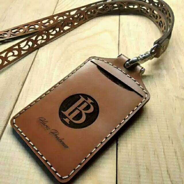 

ID Card Holder Custom Kulit Asli Strap Motif Batik