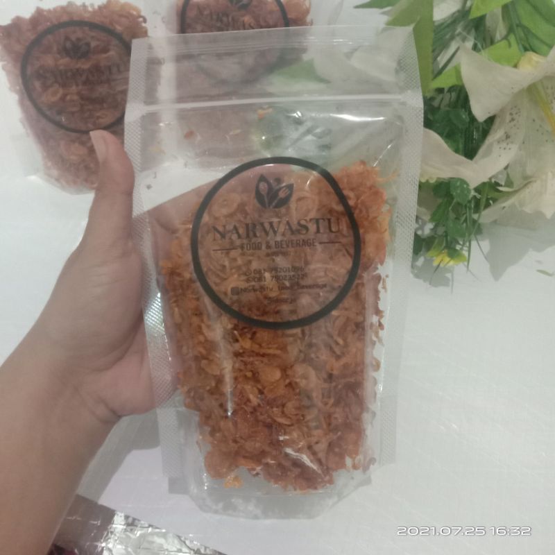 

bawang goreng,tambahkan selera makan anda