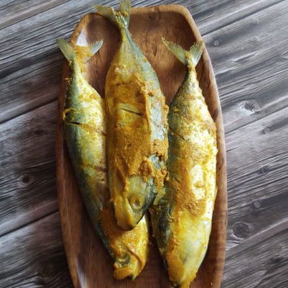 

ikan kembung siap goreng isi 3 frozen