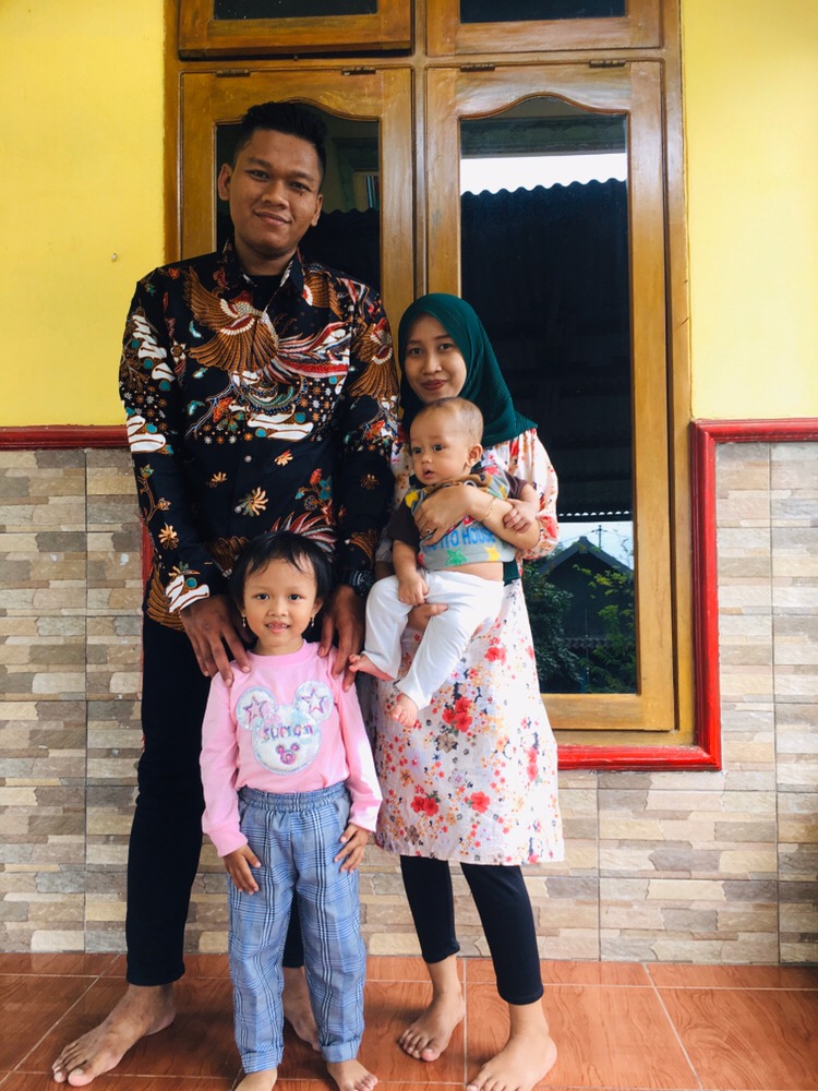 M231 Kemeja Pria Batik Panjang Hijau 1509b