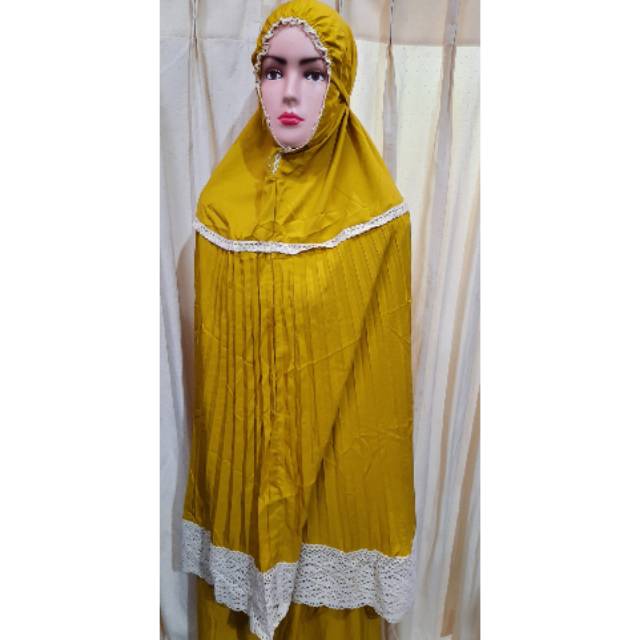 Mukena plisket renda rajut