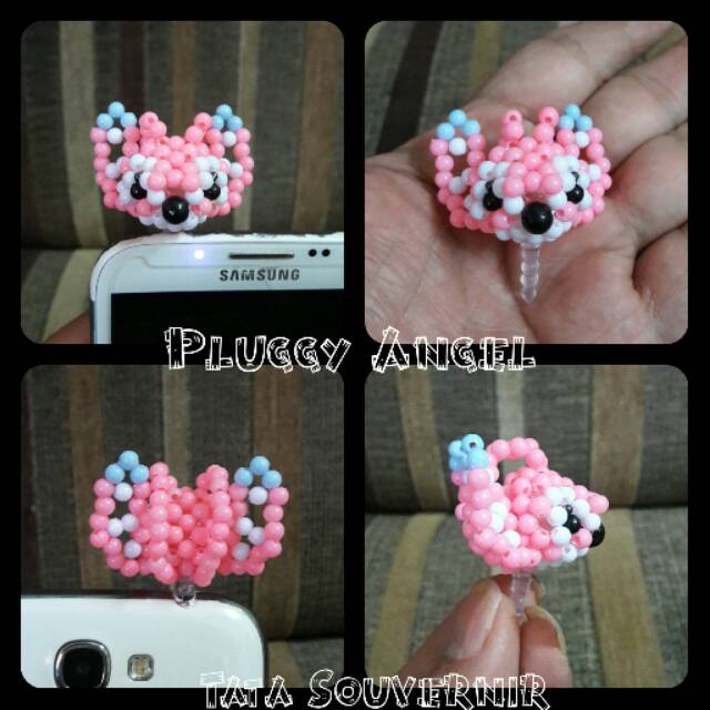 Pluggy / Earplug / Gantungan Hp Angel