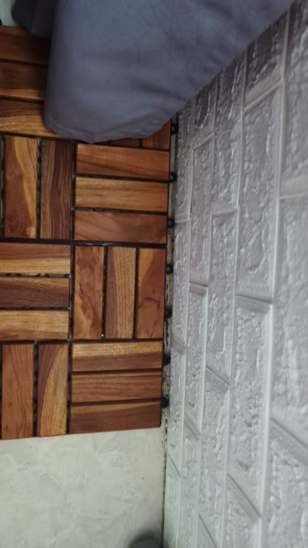 Decking Tile Lantai Kayu / Ubin Kayu / Parquet Harga Spesial