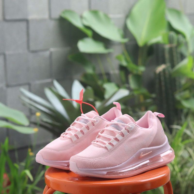 SEPATU SNEAKER WANITA NIKE AIR MAX 720 SHIELD SIZE 36-40