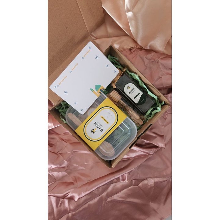 

Hampers Lebaran Madu - Set A