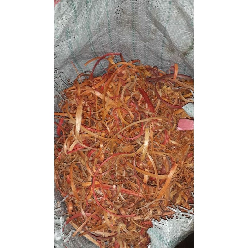 

Bubuk serpihan kayu secang