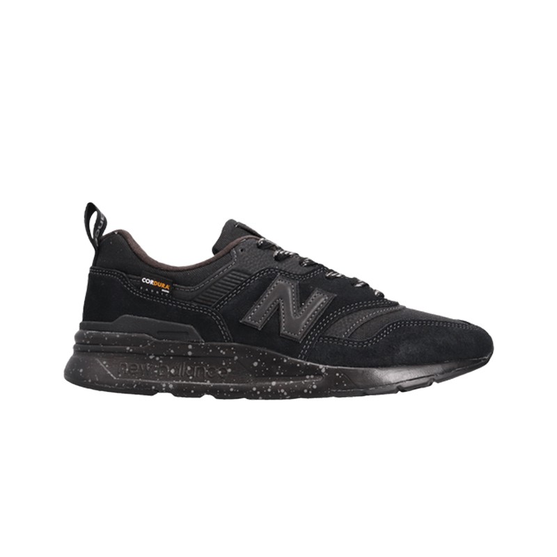 new balance blackout