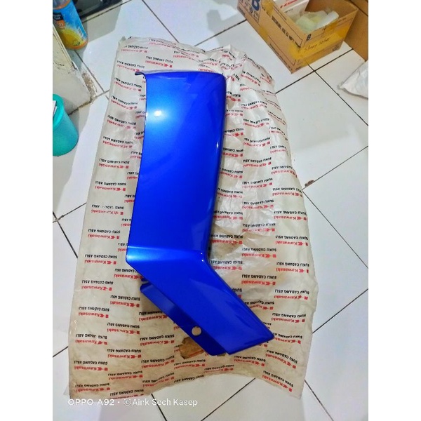 sayap luar kanan zx130 biru