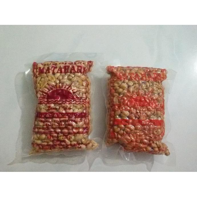 

Chasback Kacang Bali Matahari Aneka Rasa Asin & Manis 225 Gram Terlaris