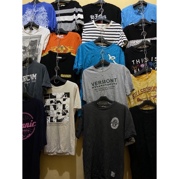 Jual kaos bekas thrift | Shopee Indonesia