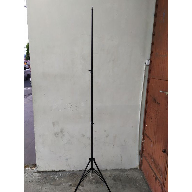 Tripod Tinggi 2.1 Meter Kokoh Stabil Untuk Kamera handphone ringlight dan perangkat laiinnya