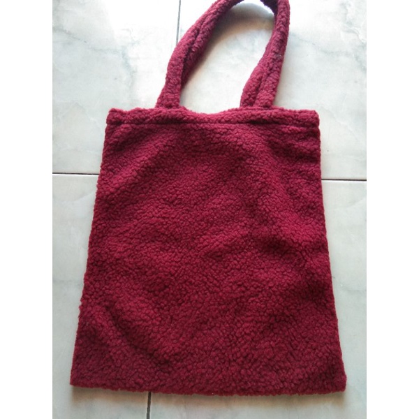 Preloved Maroon red fur tote bag tas merah