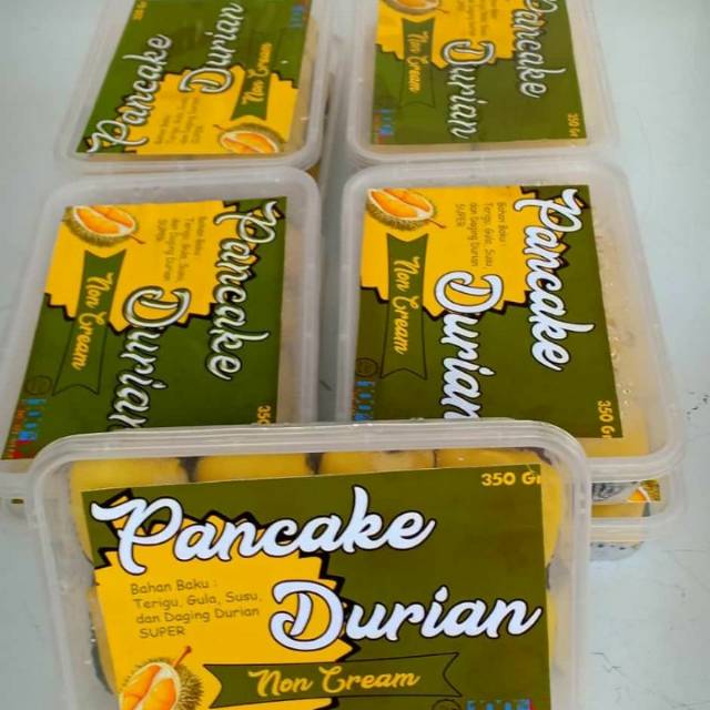 

Pancake durian tanpa cream