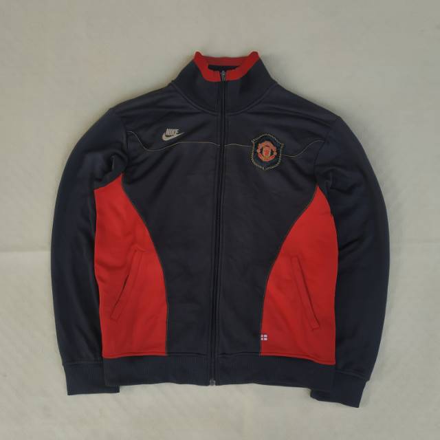 JAKET TRACKTOP NIKE MANCHESTER UNITED