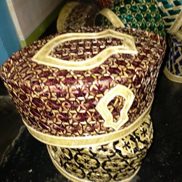 songkok anyaman bambu trompah