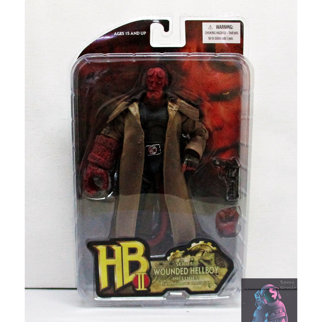 Pajangan/Figure Mezco Hellboy Series II Golden Army Samaritan Handgun