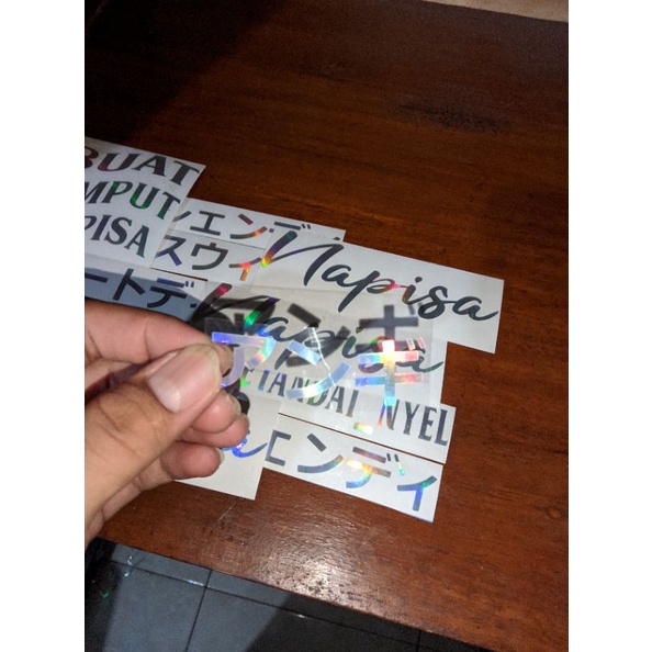 

Sticker hologram custom nama sosmed dan lainnya