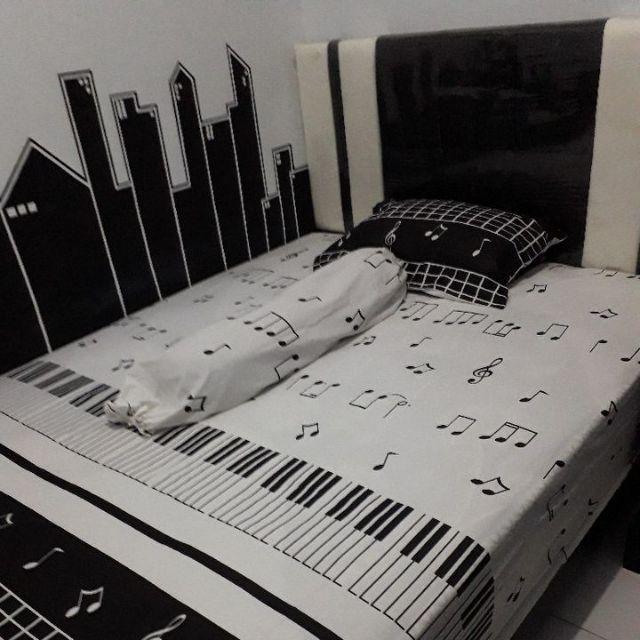 Sprei Motif Piano Motif Musik Katun Lokal Uk King Queen & Single