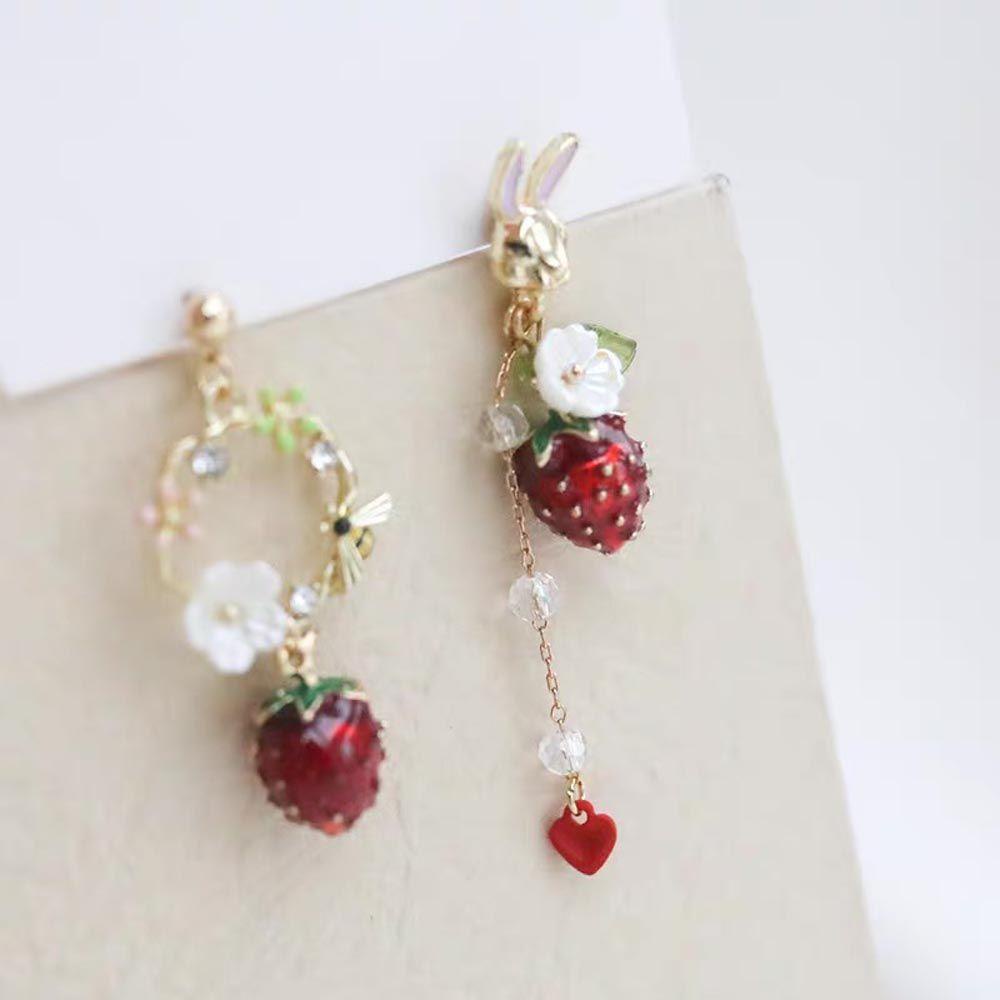 NEEDWAY Wanita Anting Menjuntai Manis Vintage Asimetris Untuk Perempuan Strawberry Drop Earrings