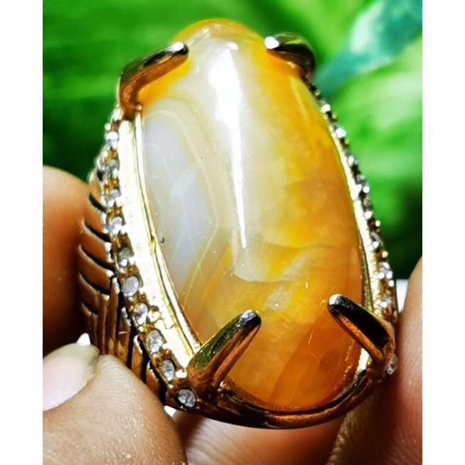 Batu akik natural pandan sutra