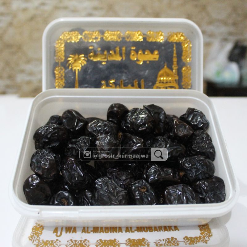

Kurma Ajwa Kurma Nabi