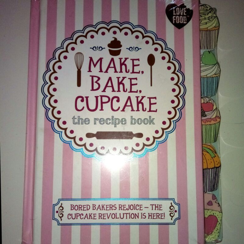 Buku Resep Hard Cover Import Bahasa Inggris MAKE BAKE CUPCAKE (1 Buku)