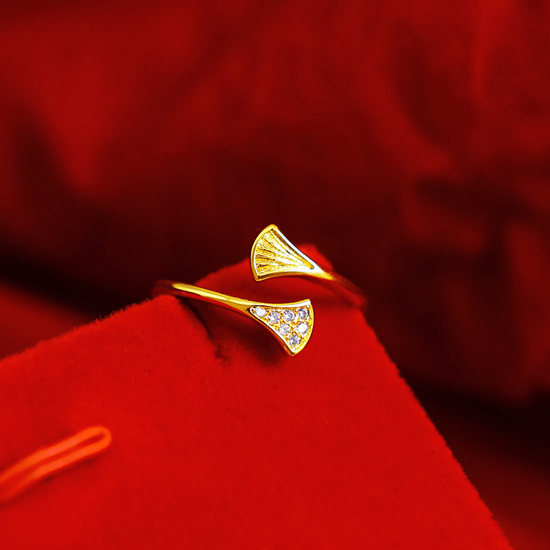 Cincin Lapis Emas Asli Kadar 375 Bentuk Daun Hias Berlian Imitasi Gaya Korea Untuk Wanita